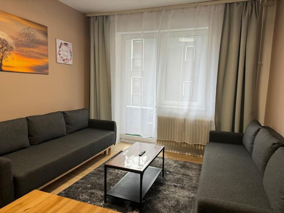 Choice Berlin - Wohnung Fuer Bis Zu 12 Personen Exterior photo