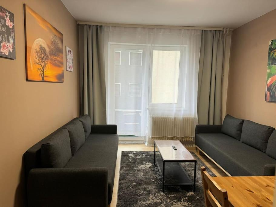Choice Berlin - Wohnung Fuer Bis Zu 12 Personen Exterior photo